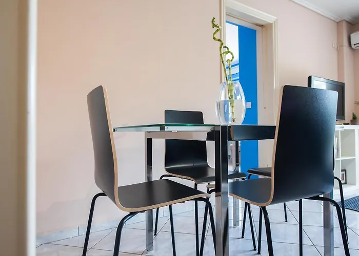 Garden-View Apartment, Marousi