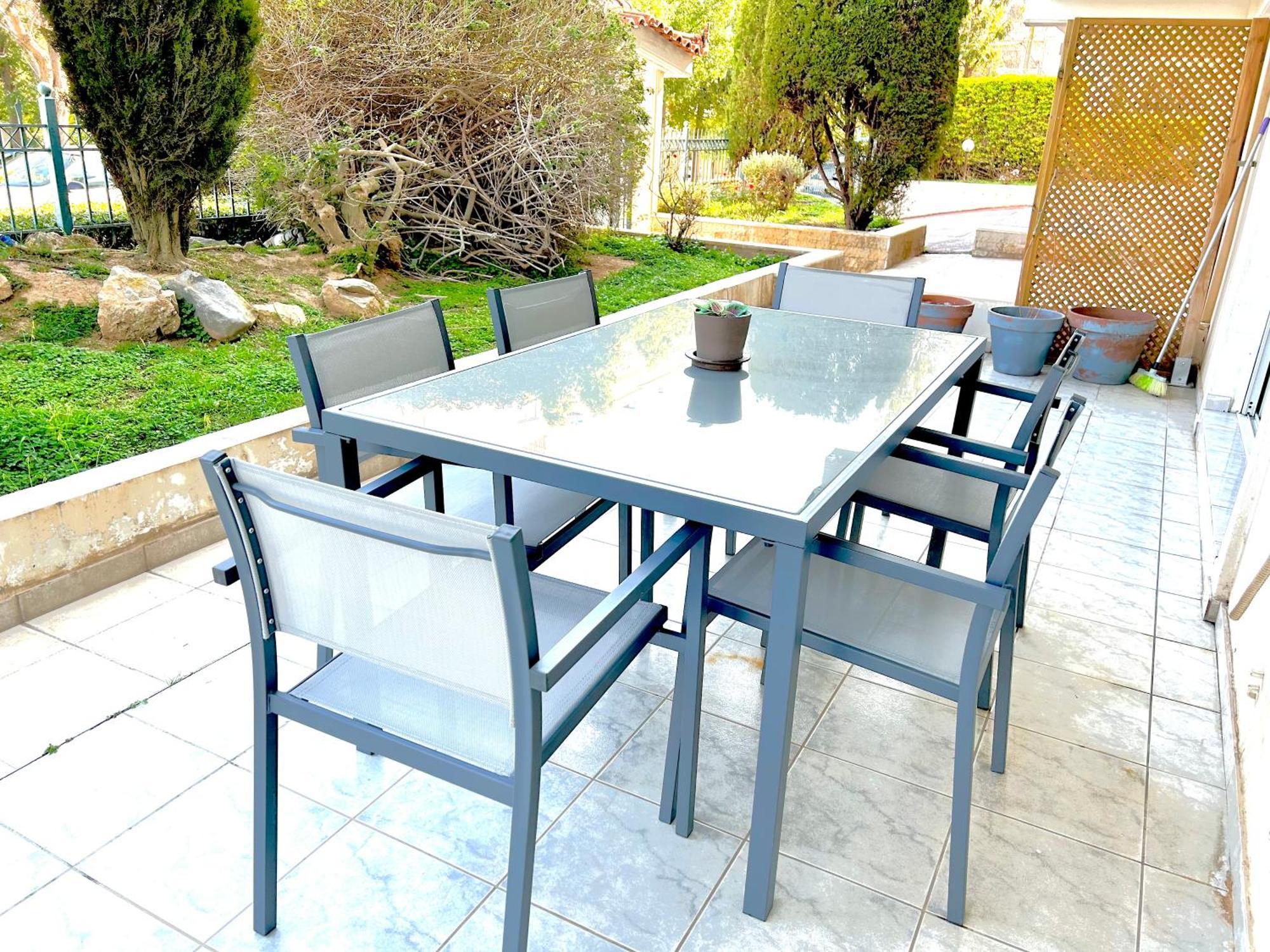 Garden-view Apartment, Marousi Apartment